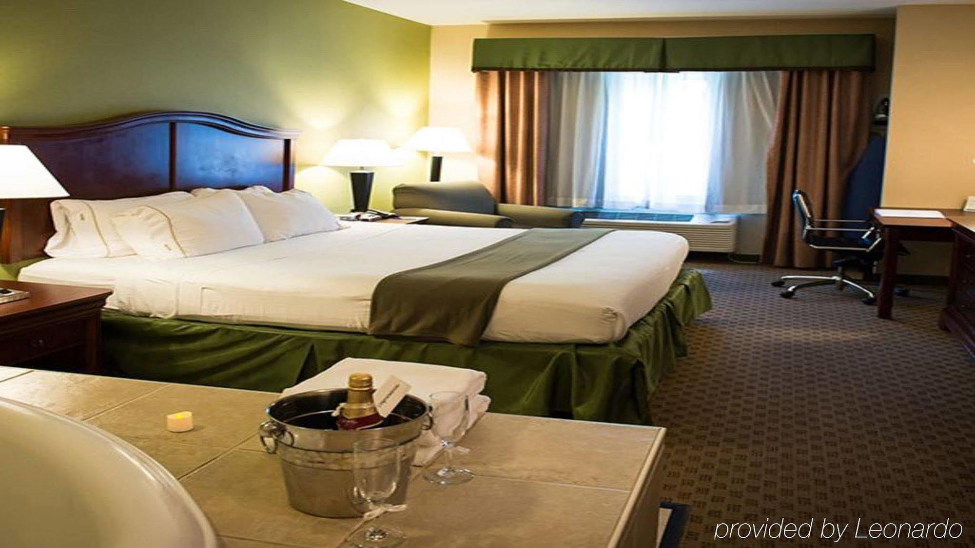 Holiday Inn Express La Plata By Ihg Kültér fotó
